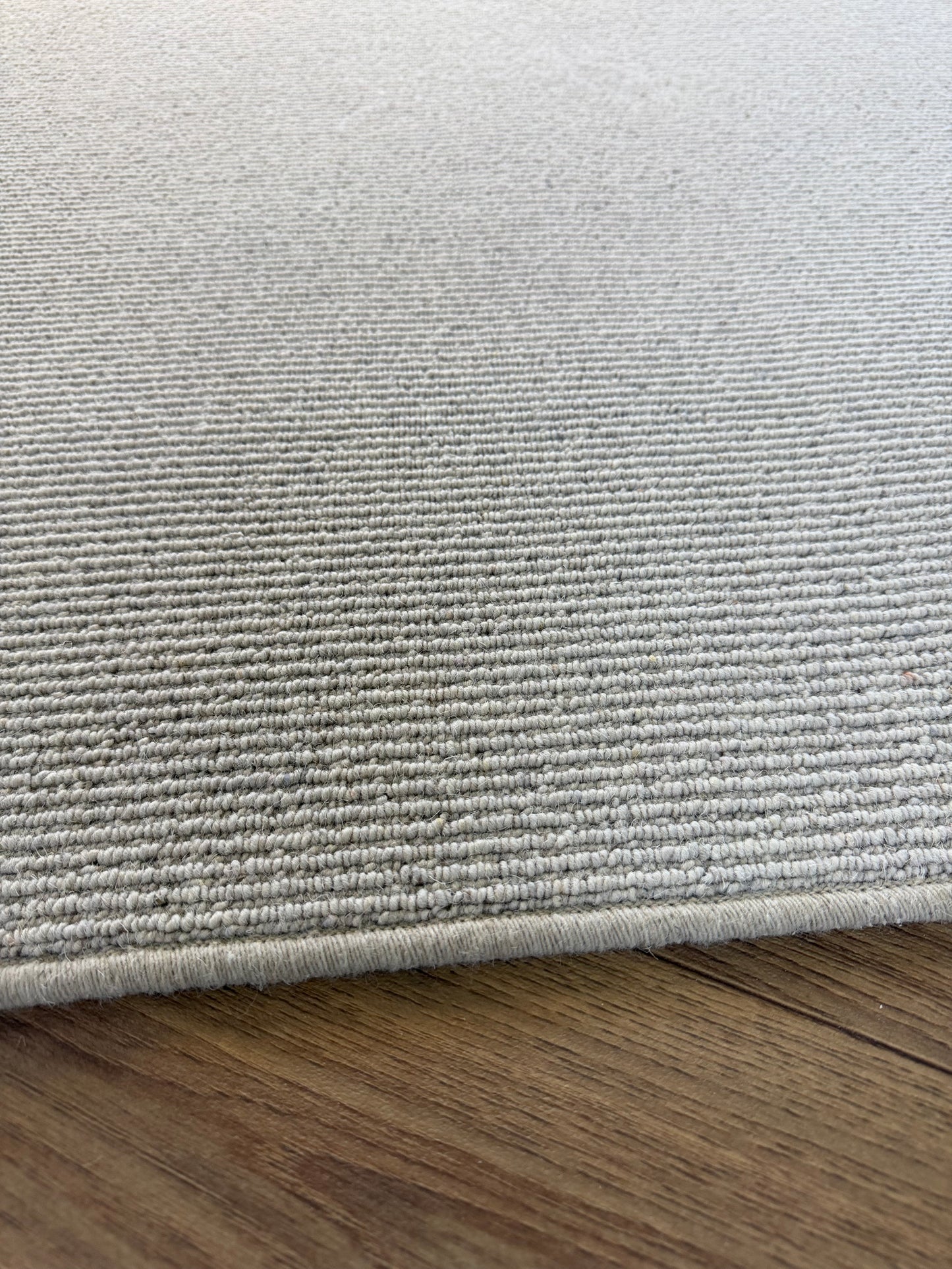Aran 100% wool rug 200cm x 278cm