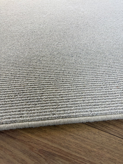 Aran 100% wool rug 200cm x 278cm