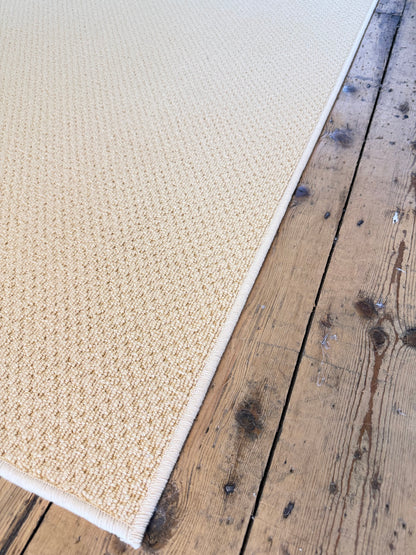Mustard 100% wool rug 276cm x 330cm