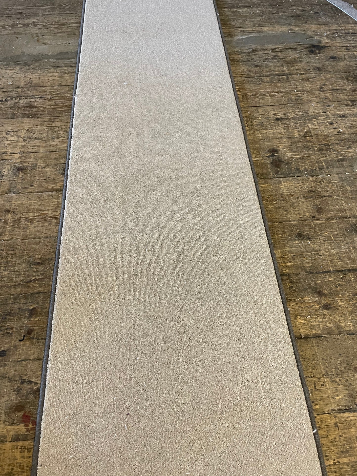 Light Grey/Green stairs runner