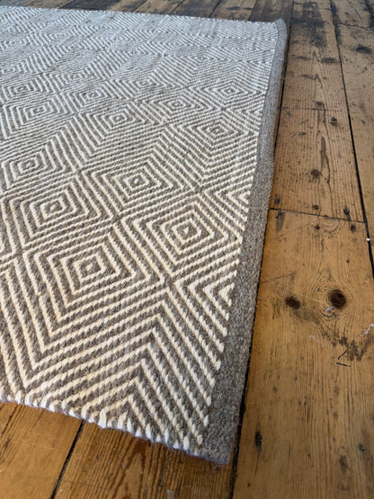 Estelle 100% handwoven wool 160cm x 230cm
