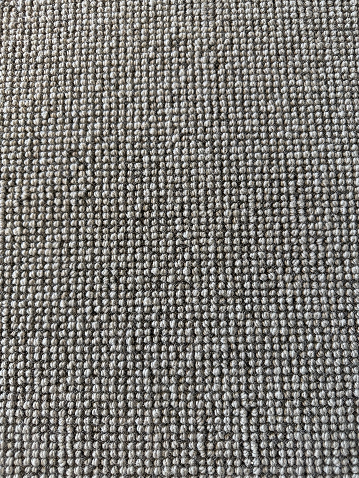 Pennine 100% wool rug 240cm x 390cm