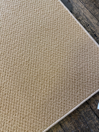 Honeycomb 100% wool rug 276cm x 398cm