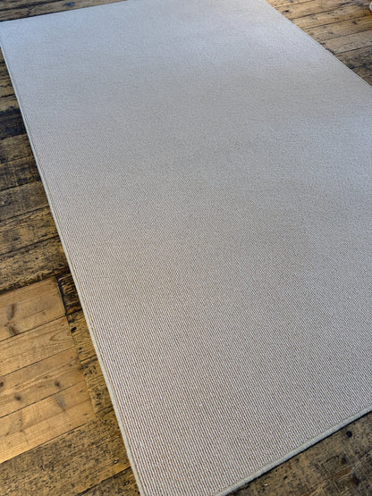 Champagne 100% wool rug 180cm x 280cm