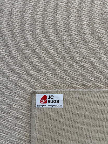 White flake 100% wool rug 170cm x 264cm