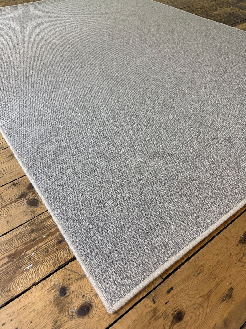 Smoke 100% wool rug 168cm x 240cm