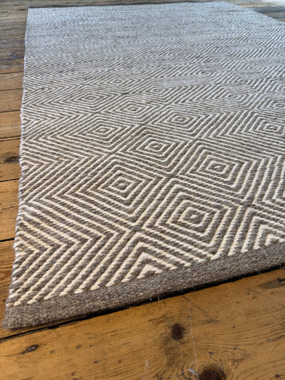 Estelle 100% handwoven wool 160cm x 230cm
