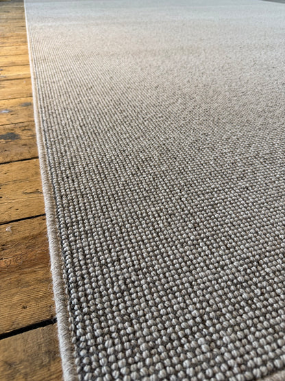 Pennine 100% wool rug 240cm x 390cm