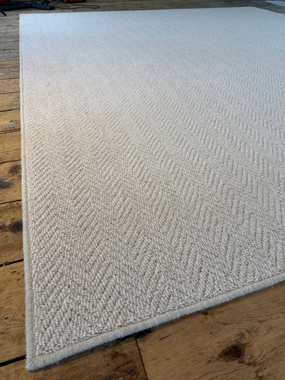 Oxford tone herringbone 100% wool rug 250cm x 288cm