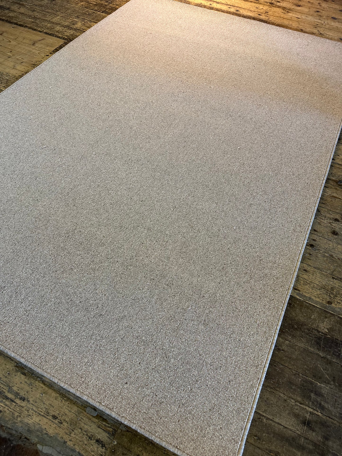 Granola 100% wool rug 186cm x 276cm