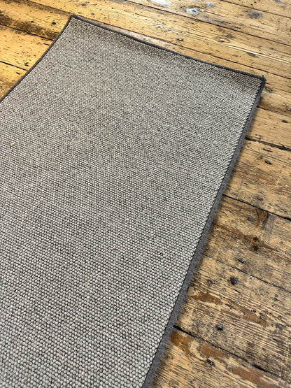 Pewter 100% wool runner 70cm x 273cm
