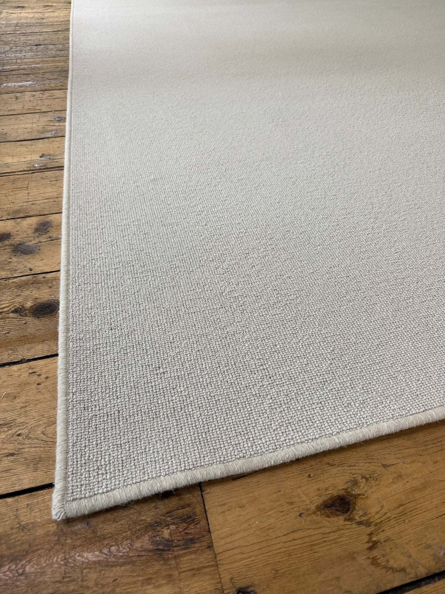 Driftwood 100% wool rug 200cm x 285cm