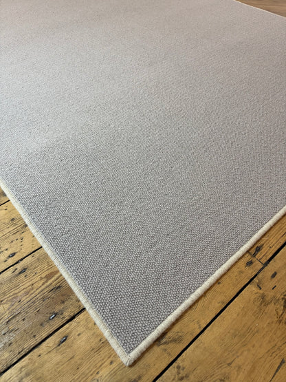 Grey mist 100% wool rug 160cm x 230cm