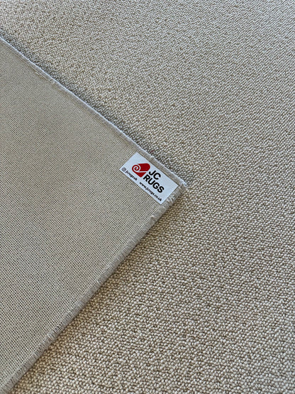 White Cream 100% wool rug 235cm x 325cm