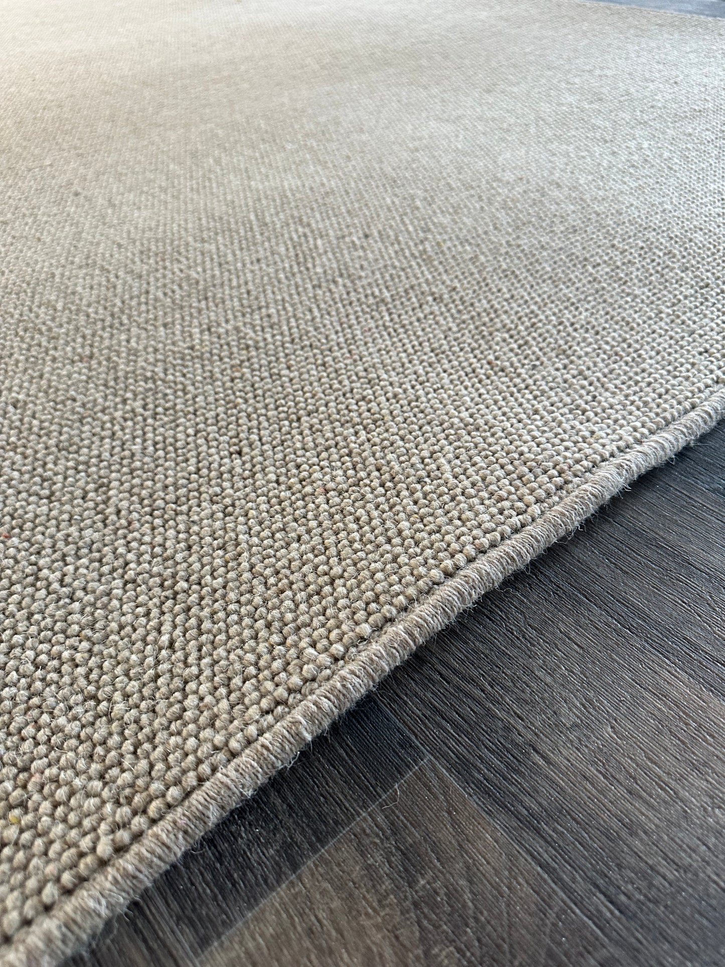 Flax 100% wool rug 200cm x 304cm