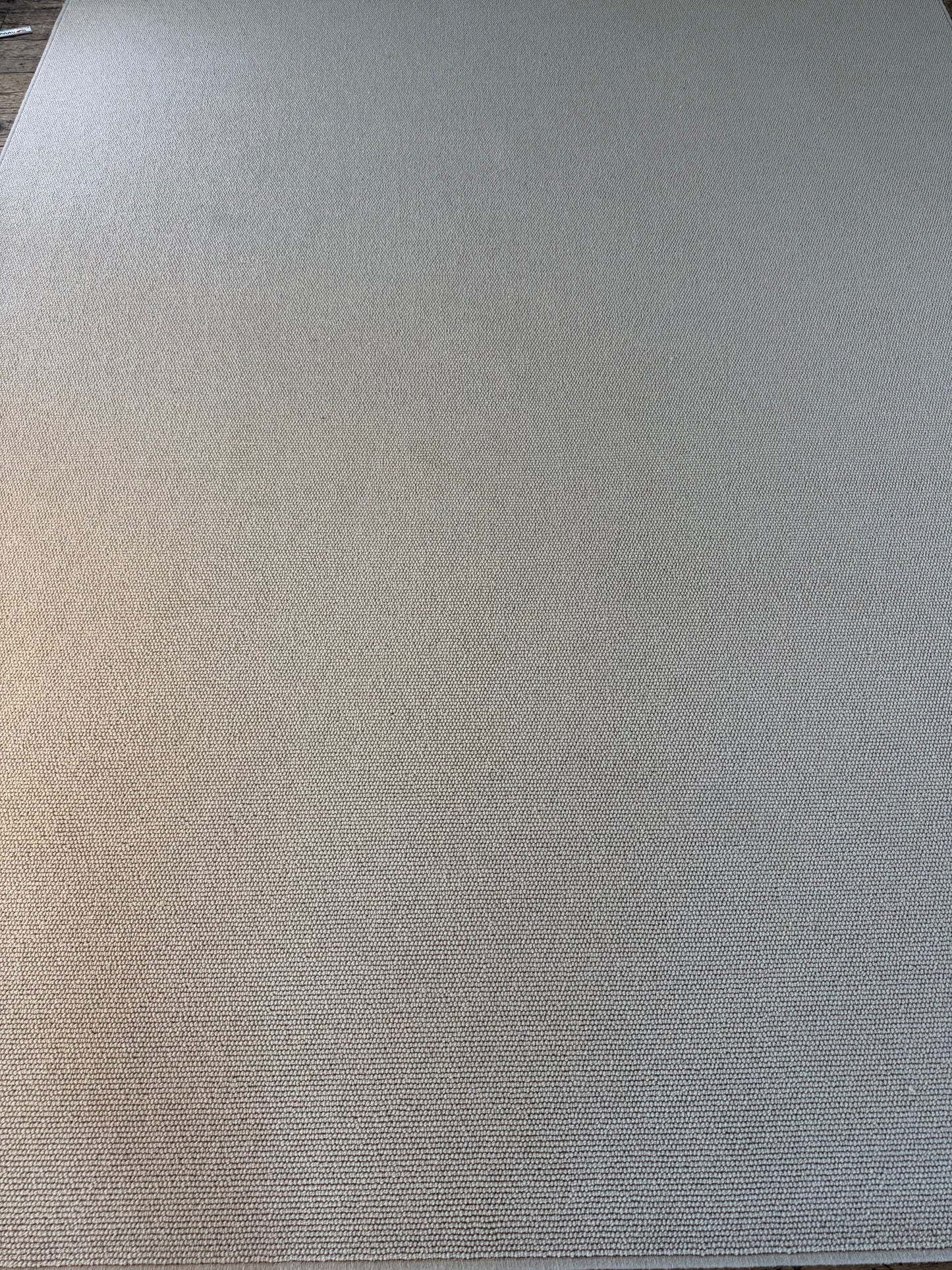 Royal view 100% wool rug 250cm x 348cm