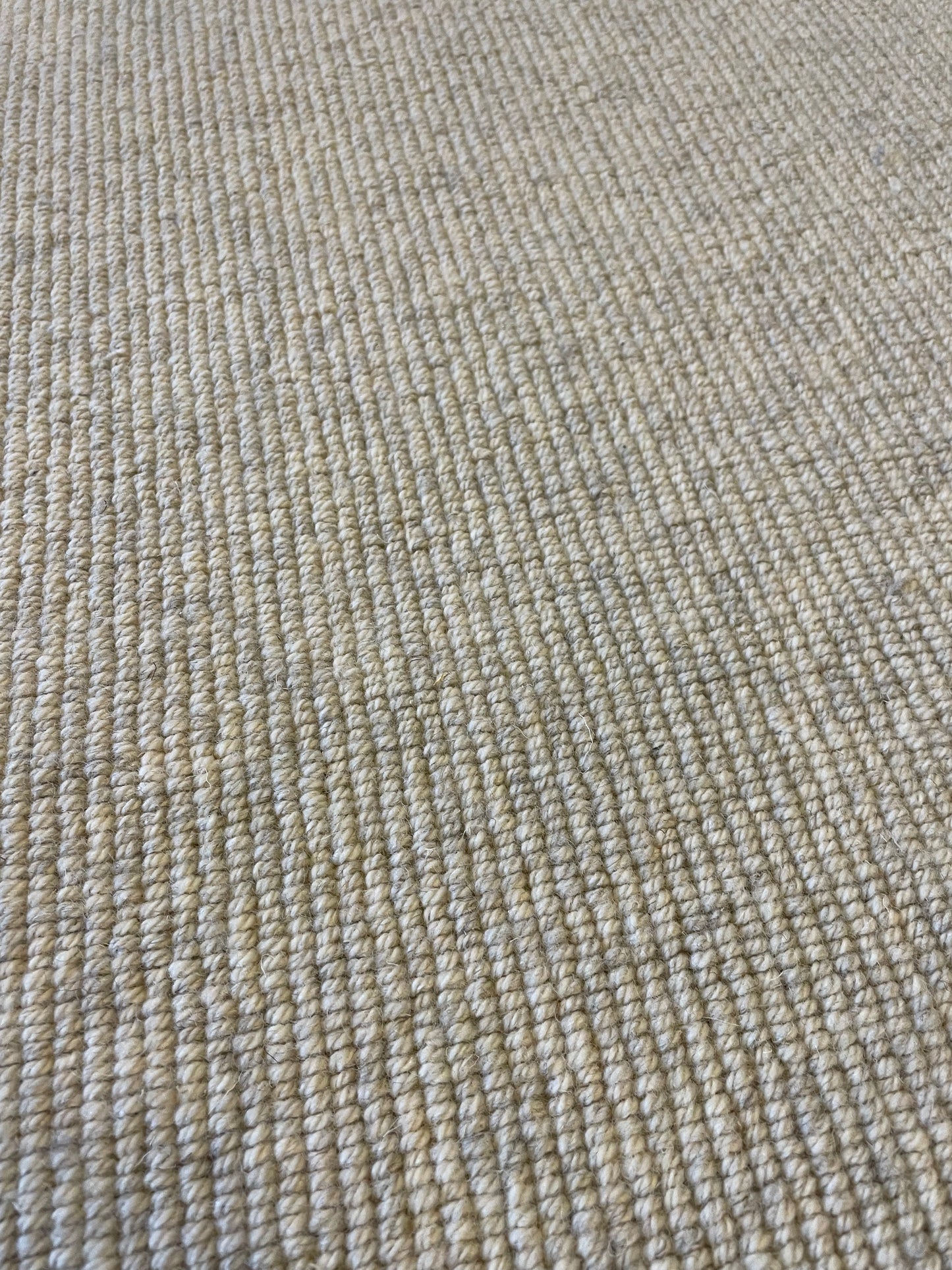 Cream 100% wool Berber stairs runner