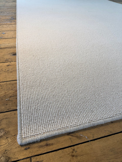 Whisper 100% wool rug 193cm x 290cm