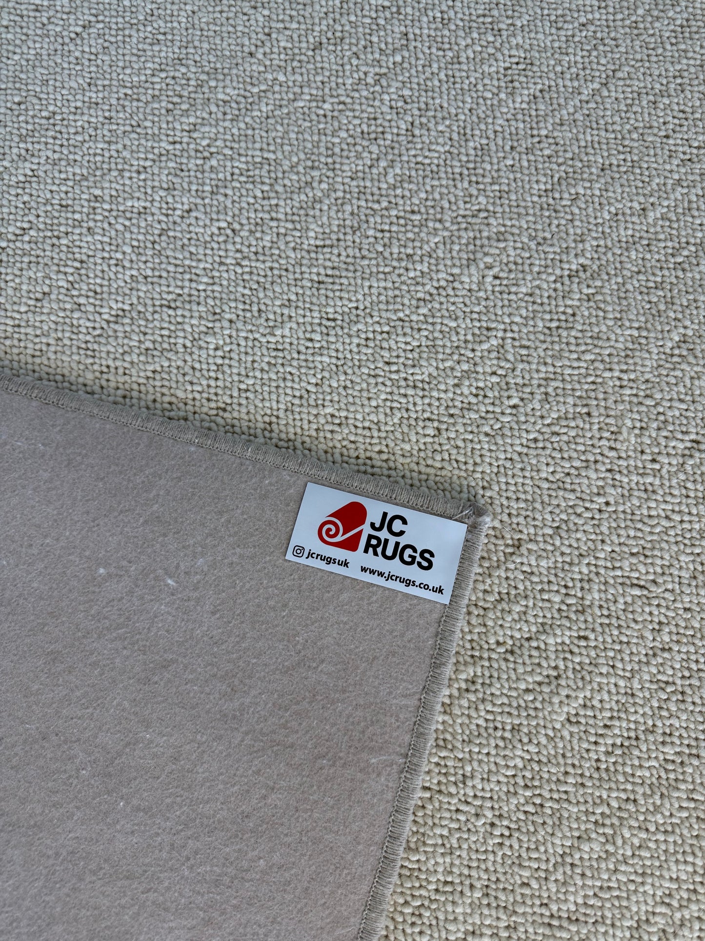 Blanc ivoire 100% wool rug 160cm x 230cm