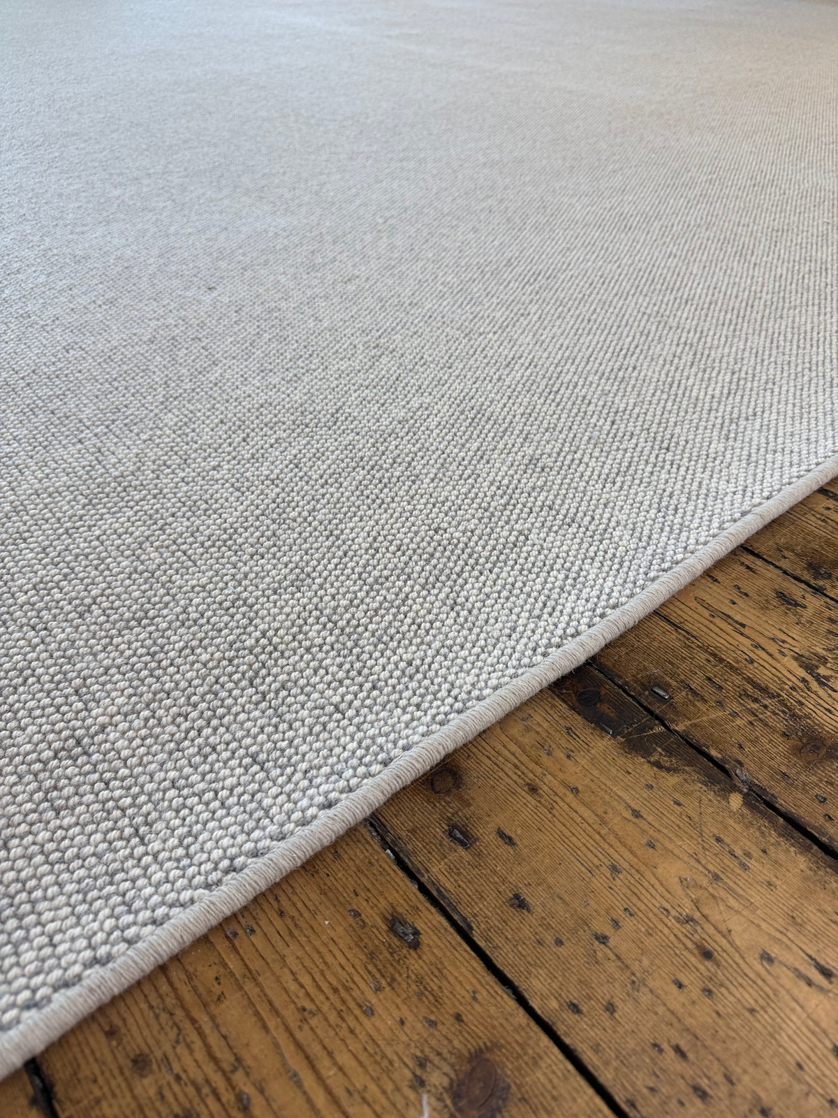 Coastal 100% wool rug 292cm x 400cm