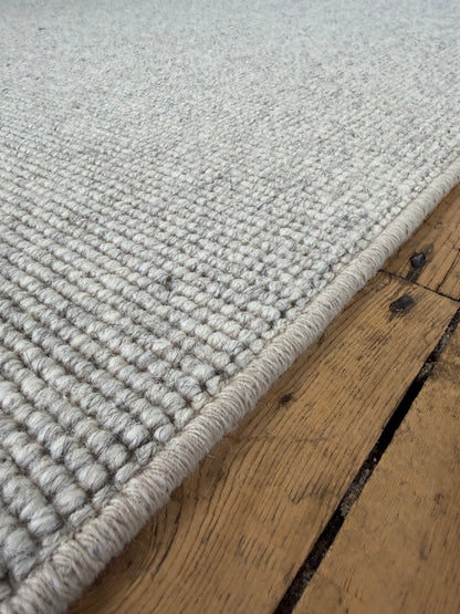 Lunar 100% wool rug 190cm x 313cm