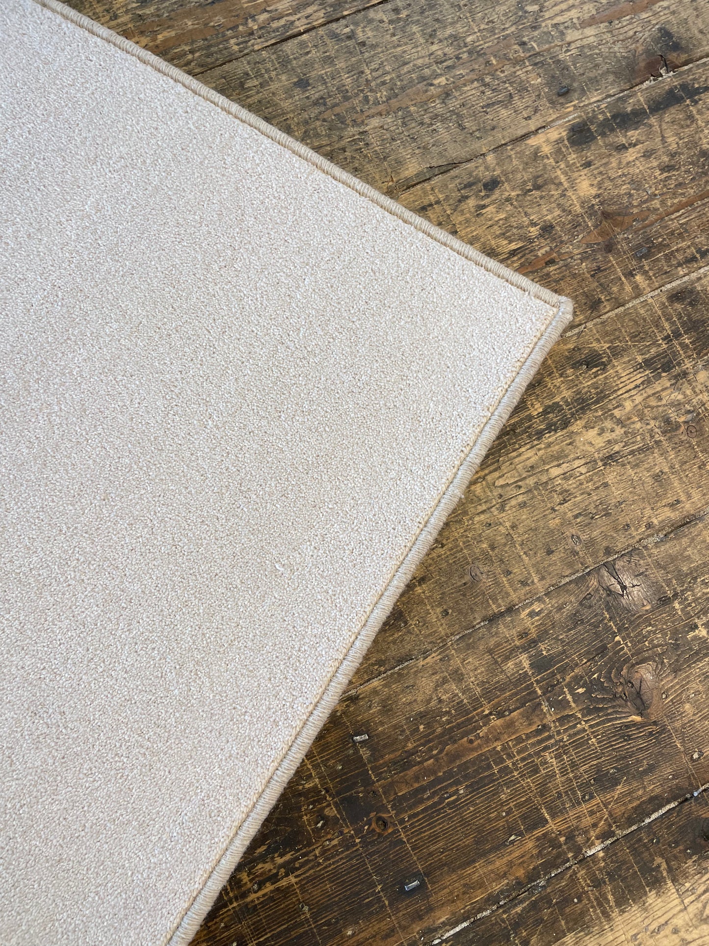 White cream hallway runner 66cm x 211cm