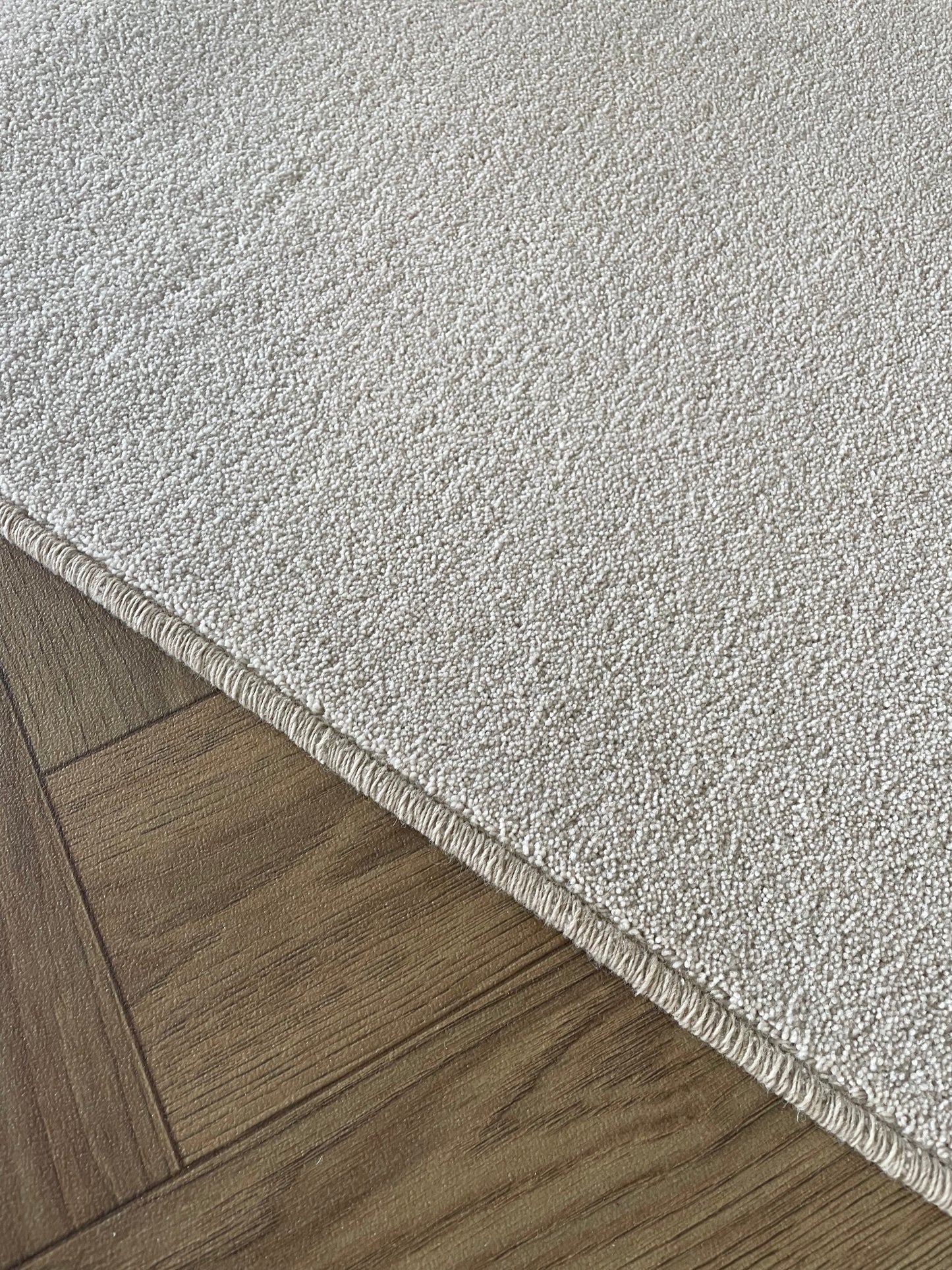 White cream hallway runner 66cm x 211cm