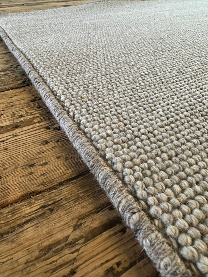 Pewter 100% wool small rug 114cm x 211cm