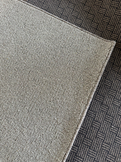 Pewter 100% wool small rug 114cm x 211cm