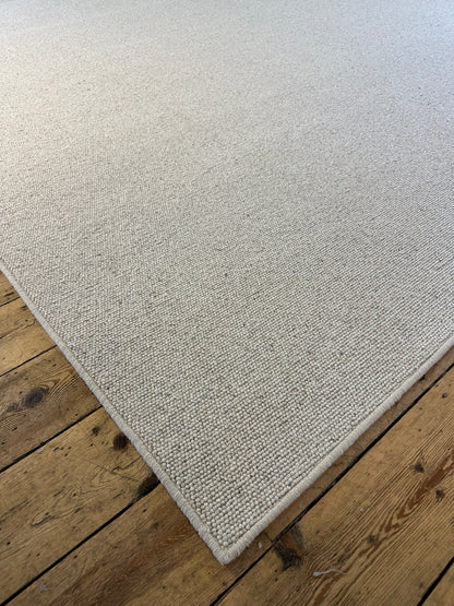 Pumice 100% wool rug 290cm x 296cm