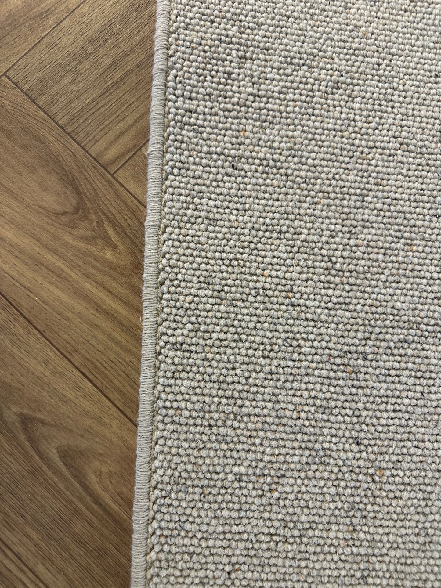 Pumice 100% wool rug 290cm x 296cm